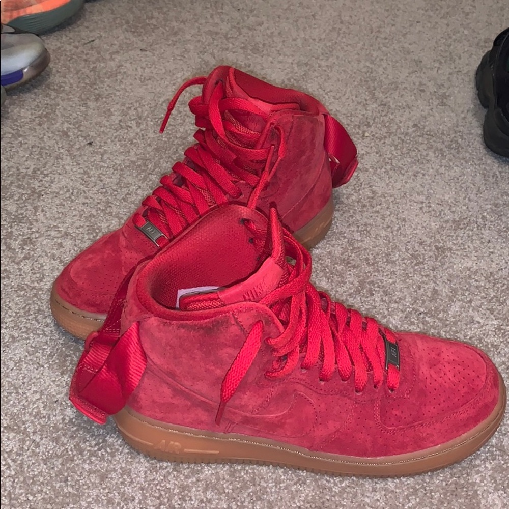 suede high top air force 1’s